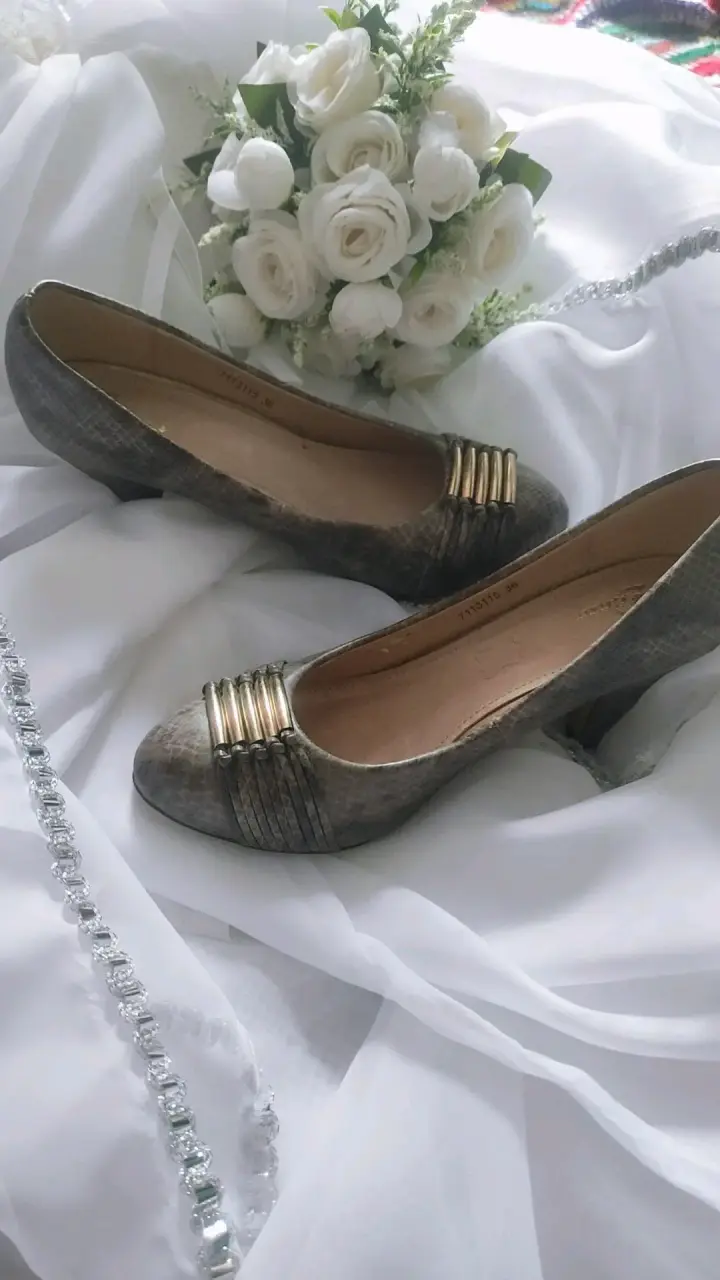 Zapatos de tacón negros elegantes - 2