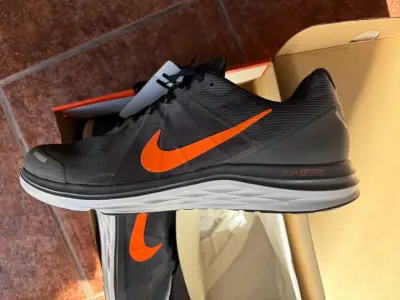 Zapatillas deportivas Nike Dual Fusion X2 negras y naranjas - miniatura 5