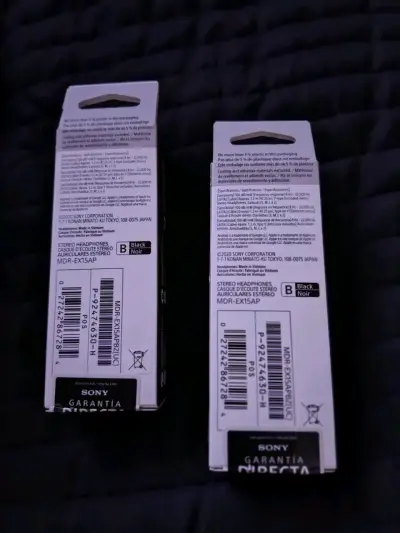 Auriculares Sony MDR-EX15AP con aislamiento de ruido - miniatura 2