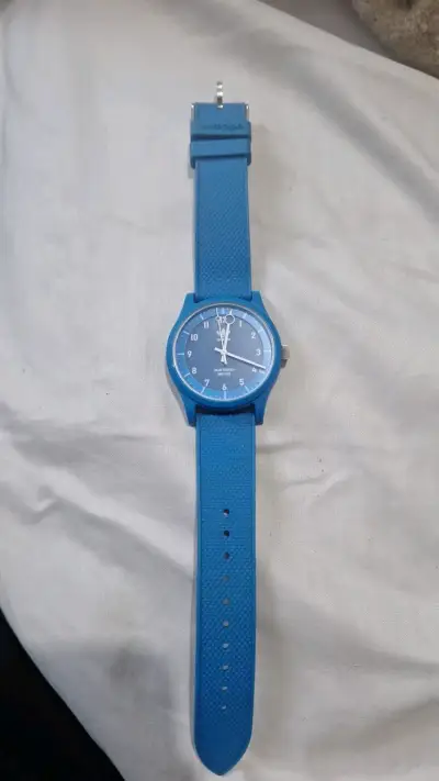 Reloj Deportivo Azul Adidas para Hombre - miniatura 2