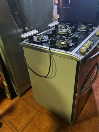 Cocina a gas Electrolux con horno doble - miniatura 3