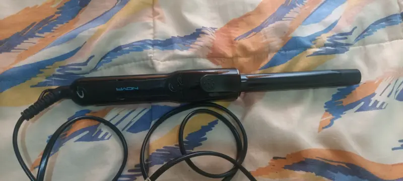 Plancha de Pelo Nova Negra Compacta - 2