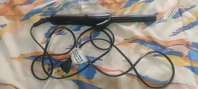 Plancha de Pelo Nova Negra Compacta - 4