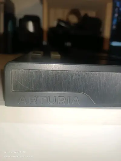 Controlador MIDI Arturia MiniLab MKII Depp Black - miniatura 6