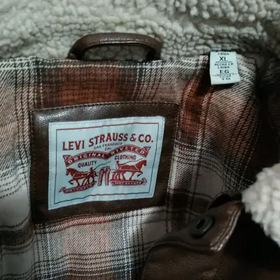 Chaqueta Levi Strauss de cuero marrón con forro XL - miniatura 1