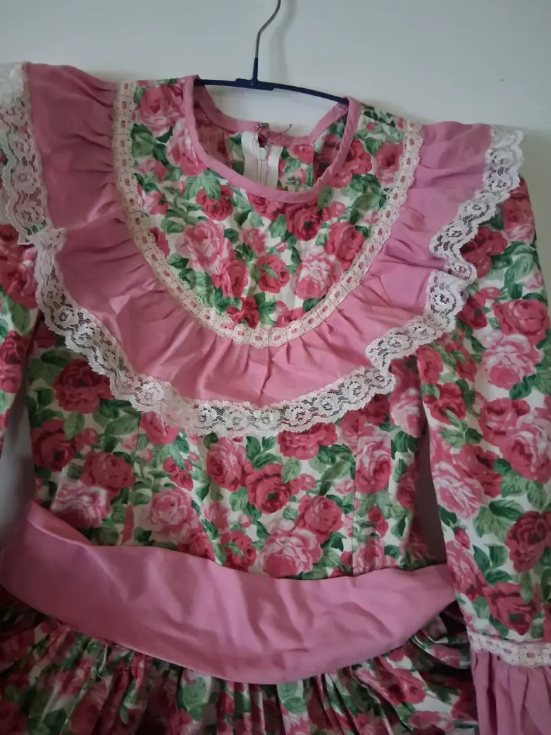 Vestido de huasa chilena floral rosa - 2