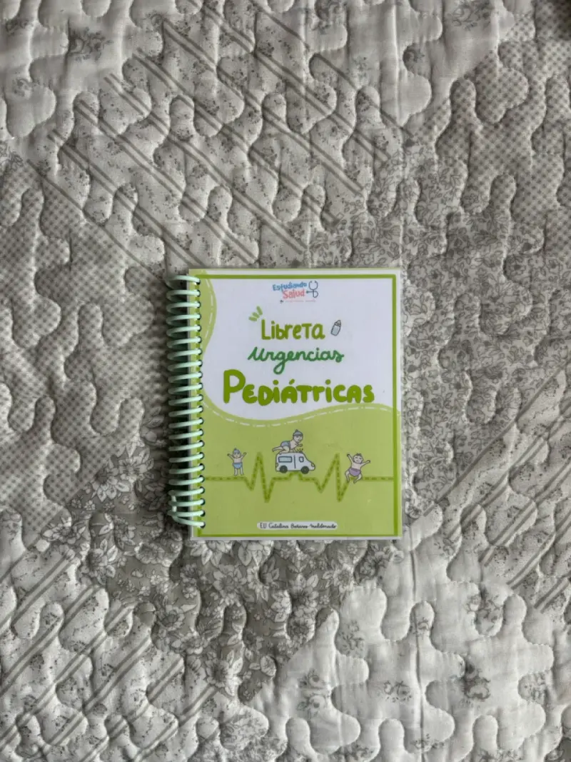 Set de Libretas de Pediatría Ilustradas - 4