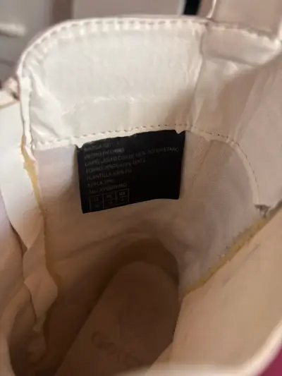 Botas blancas Gotta con plataforma - miniatura 2