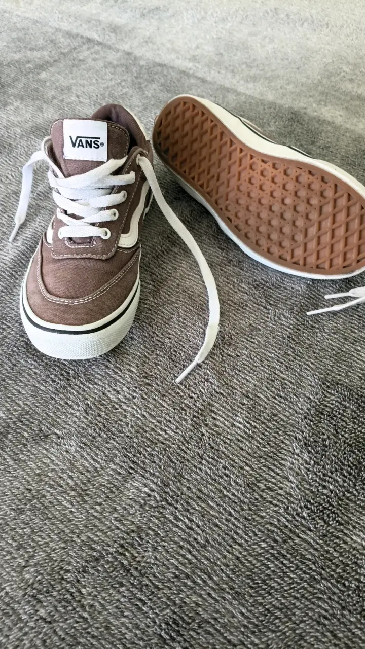 Zapatillas Vans marrones para niños 33