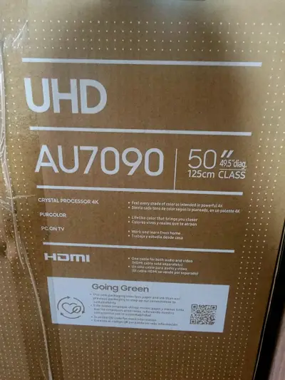 Televisor Samsung UHD 50 pulgadas AU7090 - miniatura 1