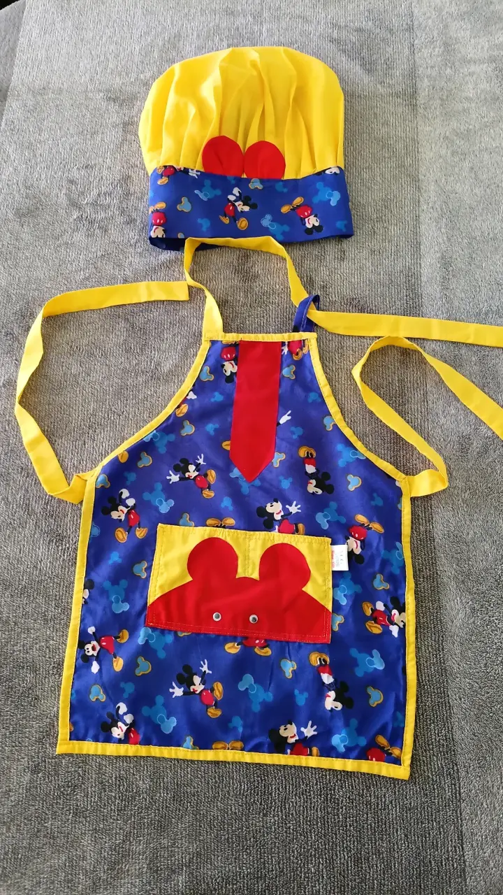 Delantal y gorro de cocina infantil Mickey Mouse