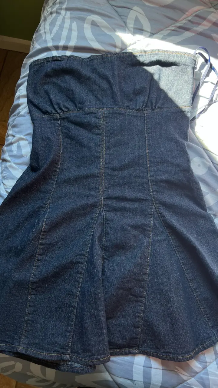 Vestido de mezclilla sin tirantes - 1
