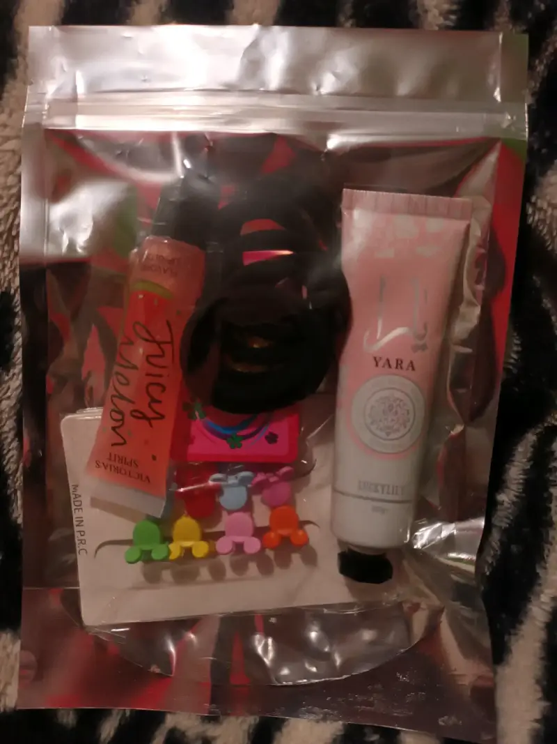 Set de accesorios de belleza y cuidado personal - 4