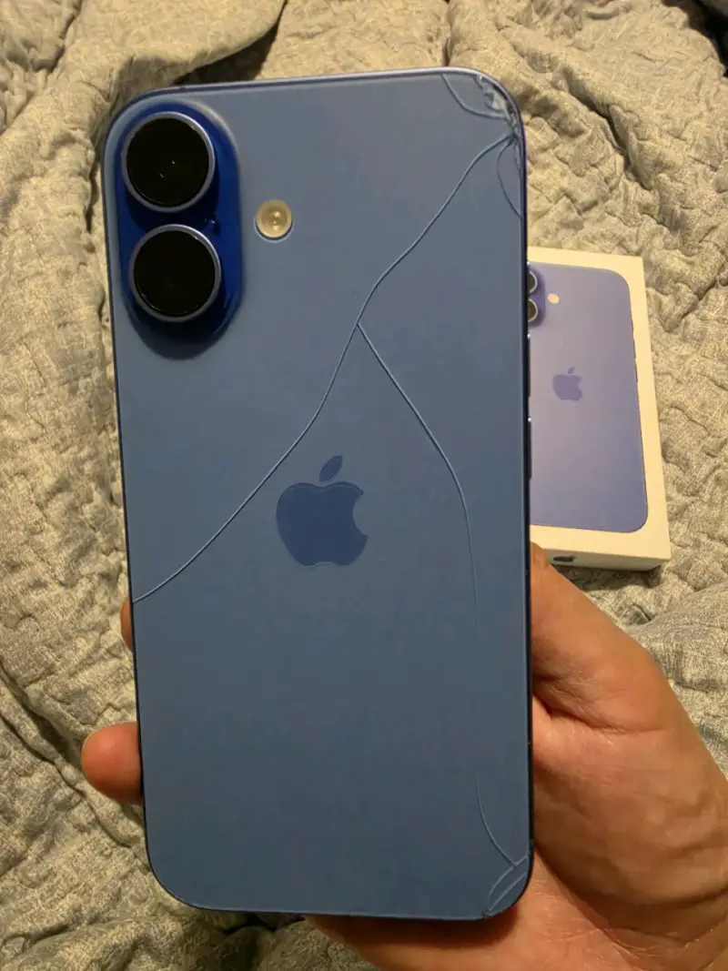 IPHONE 16 128 GB - 3