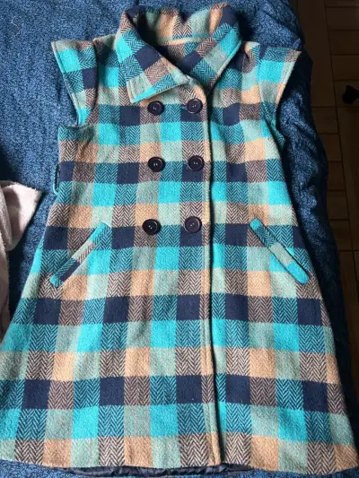Blazer sin mangas a cuadros azul y beige - miniatura 2