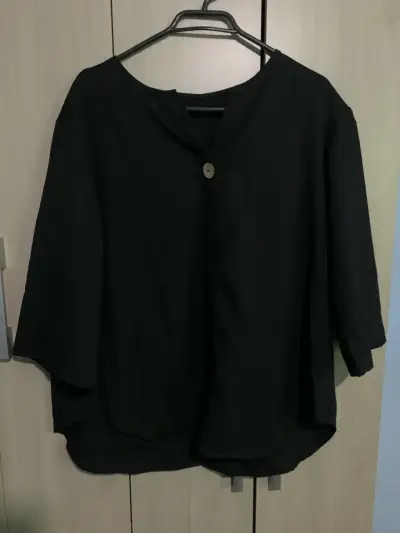 Blusa negra de manga larga Shein talla XL - miniatura 1