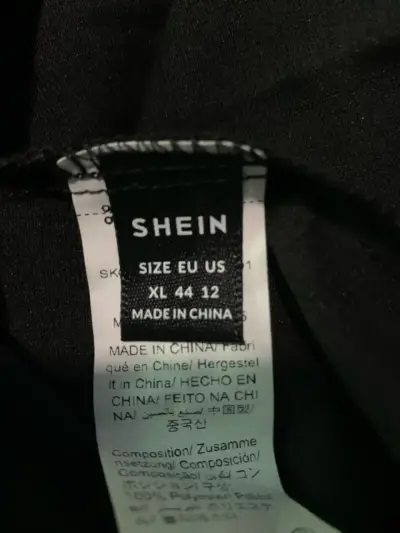 Blusa negra de manga larga Shein talla XL - miniatura 3