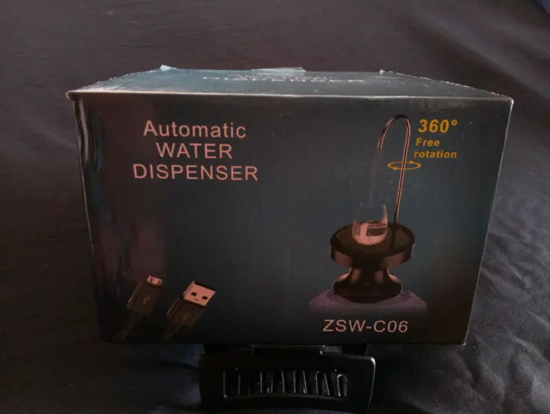 Dispensador de Agua Automático con Rotación 360° - 1