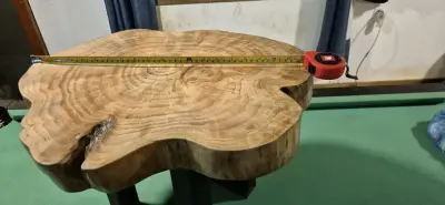 Mesa de centro rústica de madera natural - miniatura 2