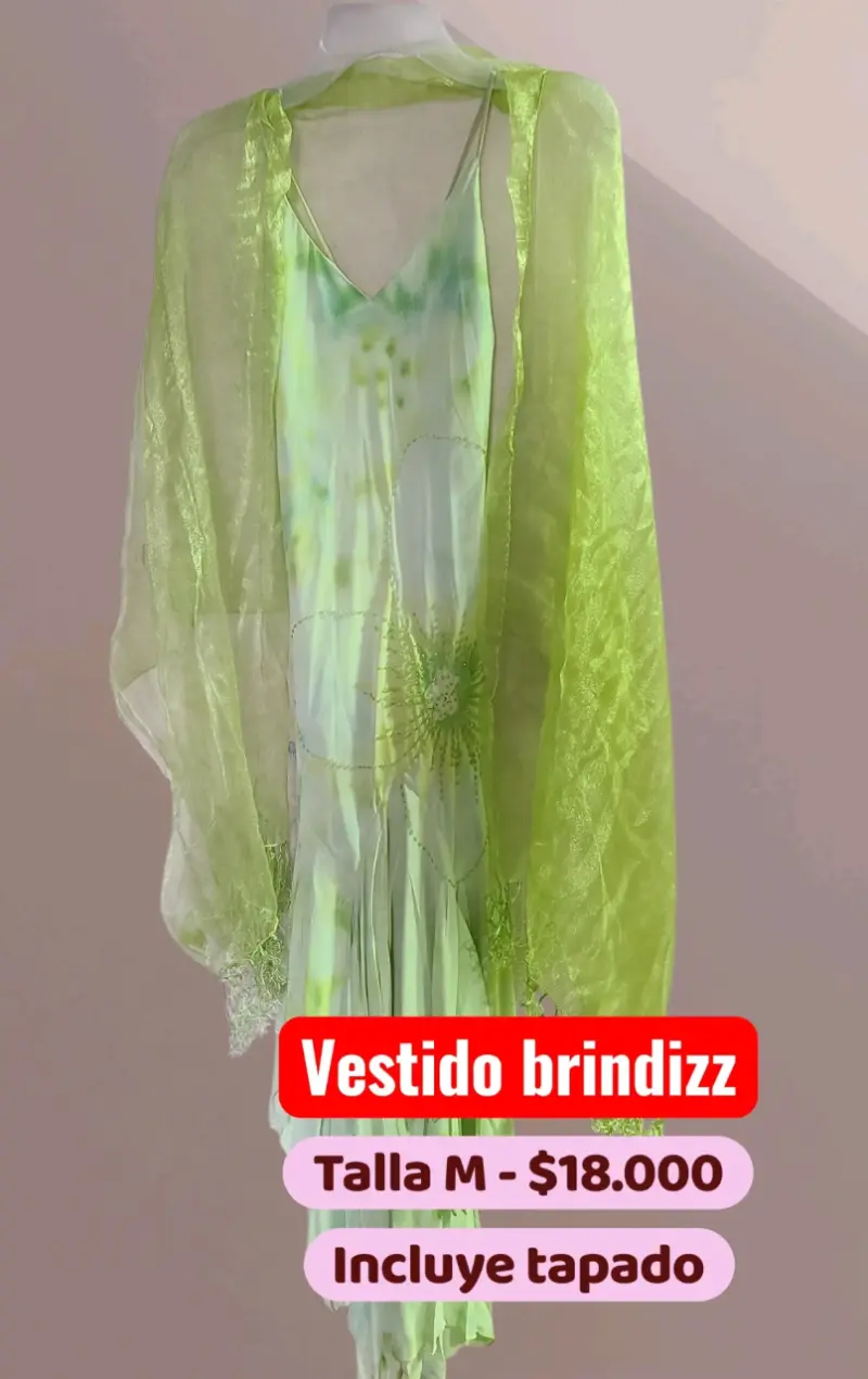 Vestido verde con tapado talla M