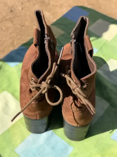 Botines de gamuza marrón con plataforma - miniatura 4
