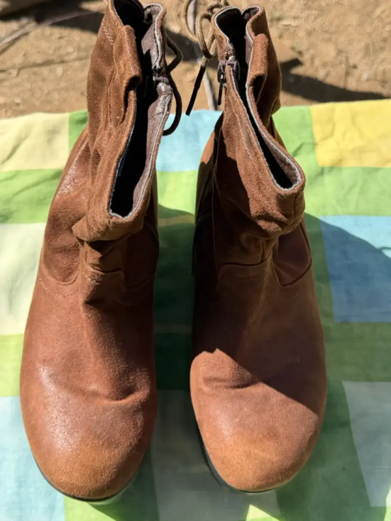 Botines de gamuza marrón con plataforma - 5