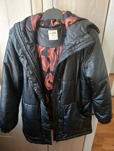 Chaqueta de cuero sintético Umbrale negra con capucha - miniatura 1