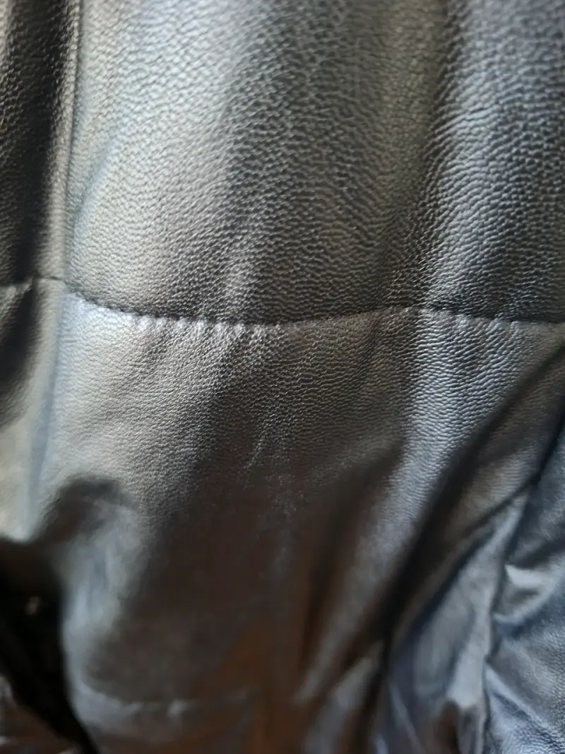Chaqueta de cuero sintético Umbrale negra con capucha - 4