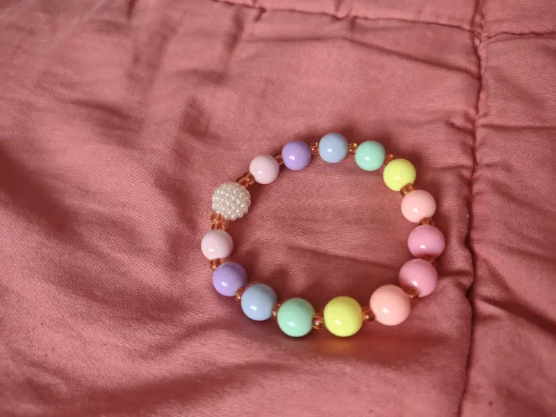 Pulsera de cuentas multicolor para mujer