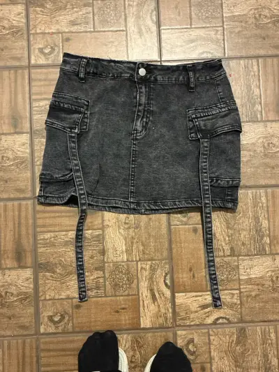 Polera, top, falda y pantalón - miniatura 2