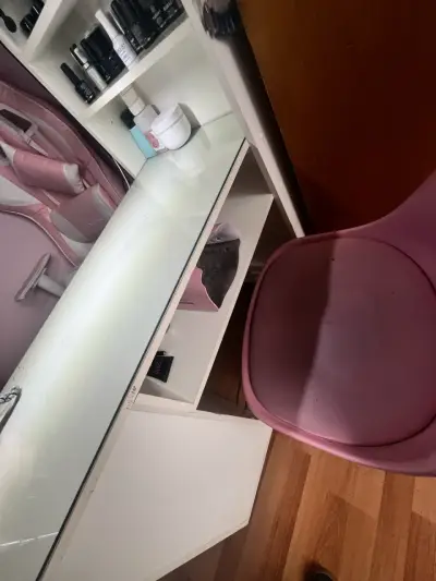 Mesa de manicura con repisa - miniatura 4