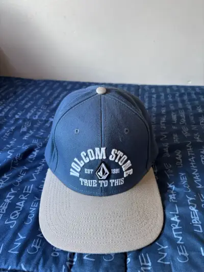 Set gorros (HyM, Ripcurl, Polemic, Volcom) - miniatura 4