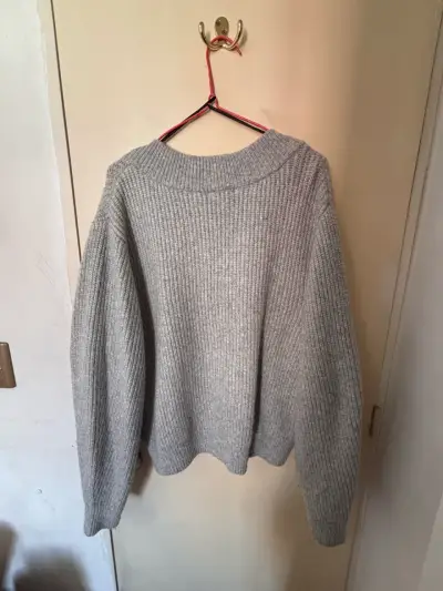 Suéter de lana gris H&M para mujer - miniatura 4