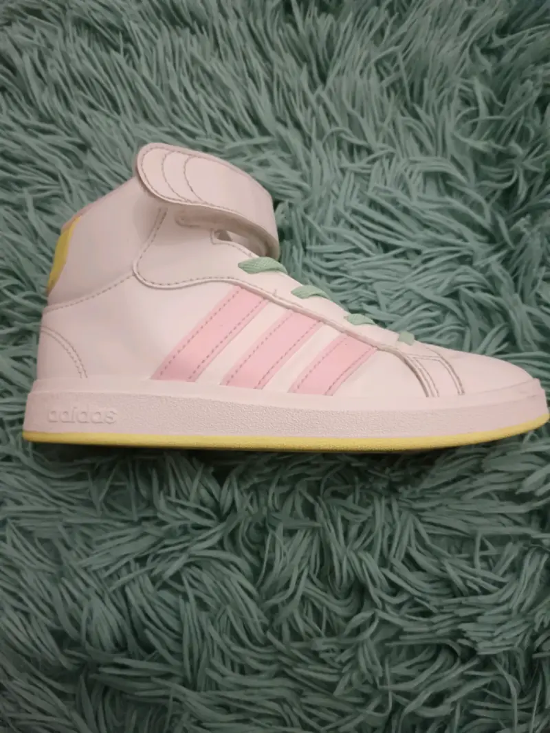 Zapatillas Adidas Grand Court Mid K blancas y rosadas - 4