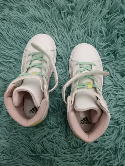 Zapatillas Adidas Grand Court Mid K blancas y rosadas - miniatura 5