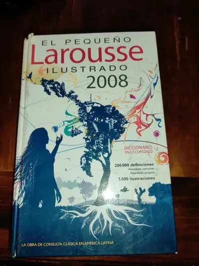 Diccionario enciclopédico El Pequeño Larousse 2008 - miniatura 1