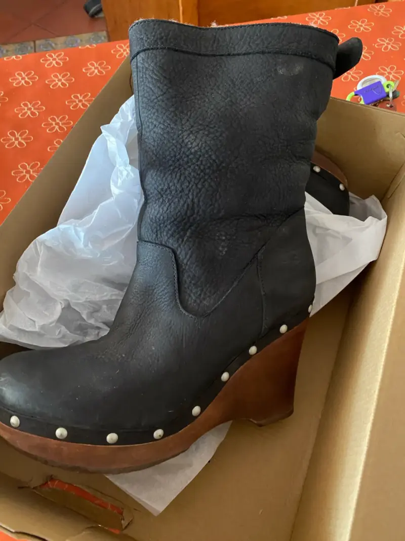 Botas de cuero negras con forro de lana - 3