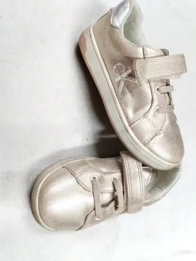 Zapatillas doradas para niños Calvin Klein - miniatura 1
