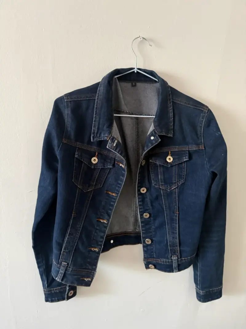 Chaqueta de mezclilla azul para mujer - 4