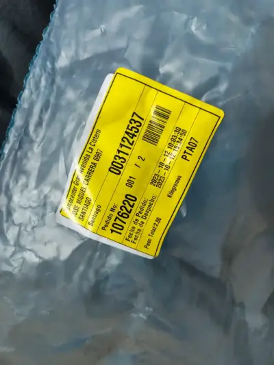 Parachoques trasero para Renault Kwid - miniatura 3