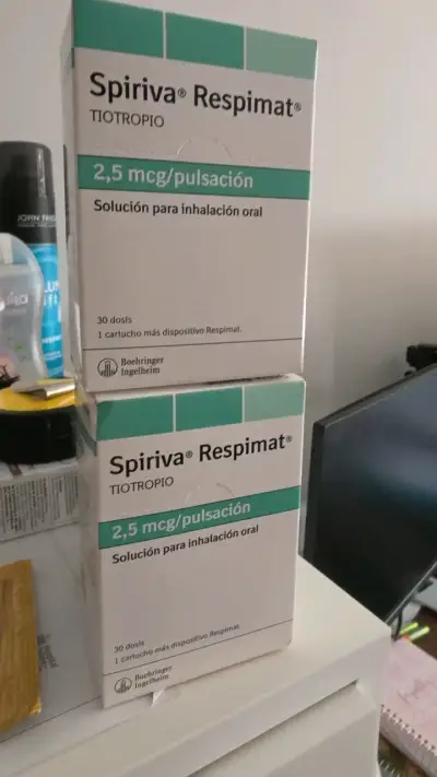 Inhalador Spiriva Respimat Tiotropio 2.5 mcg - miniatura 1