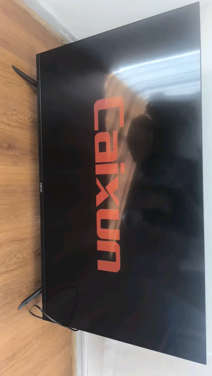 Televisor LED Caixun 43 pulgadas Full HD - 1