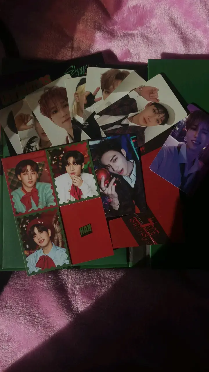 Álbum Stray Kids Christmas Eve con tarjetas - 3
