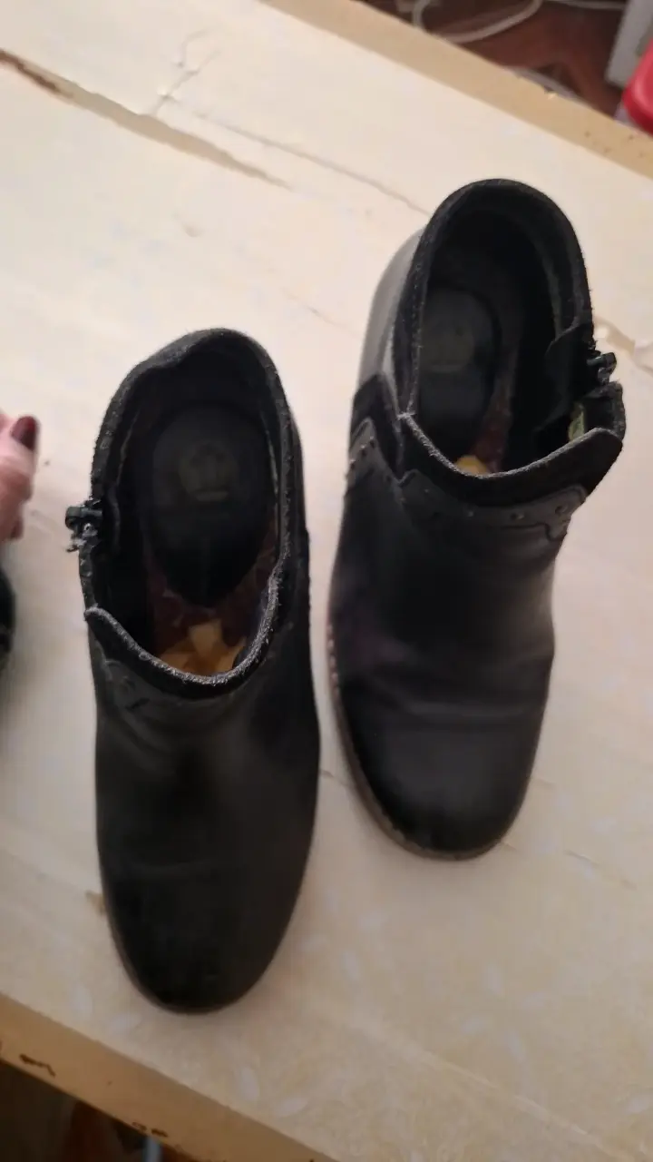 Botines de cuero negro con tacón para mujer - 2