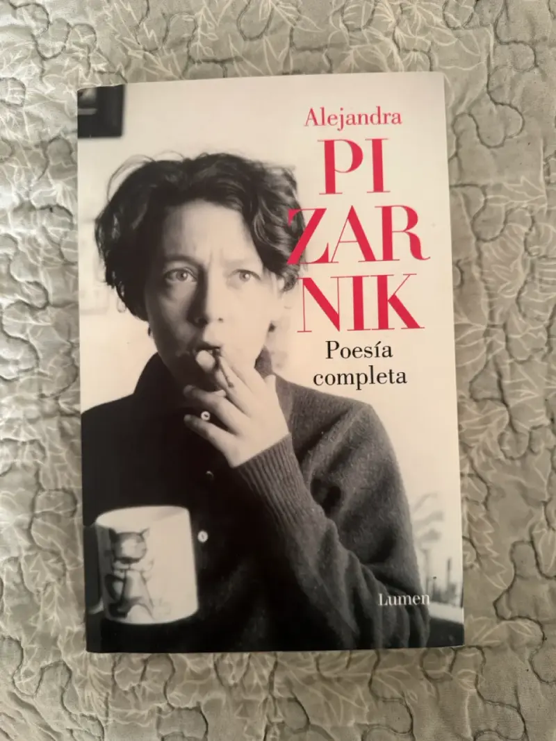 Libro 'Poesía Completa' de Alejandra Pizarnik