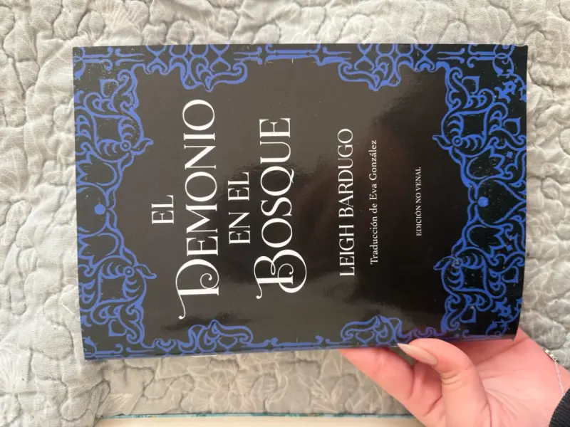 Trilogía Sombra y Hueso de Leigh Bardugo - 3