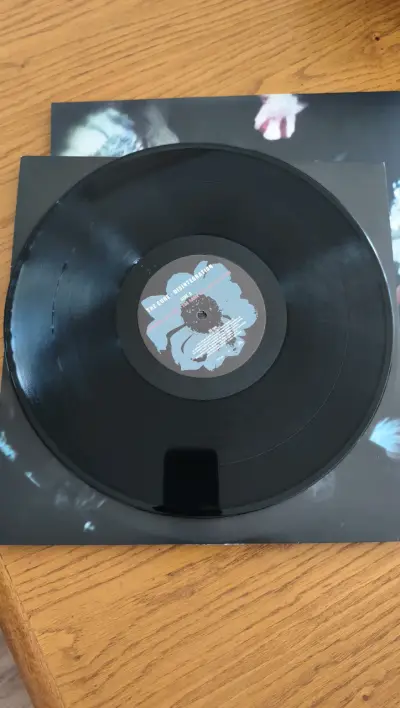 Vinilo The Cure Disintegration en buen estado - miniatura 5