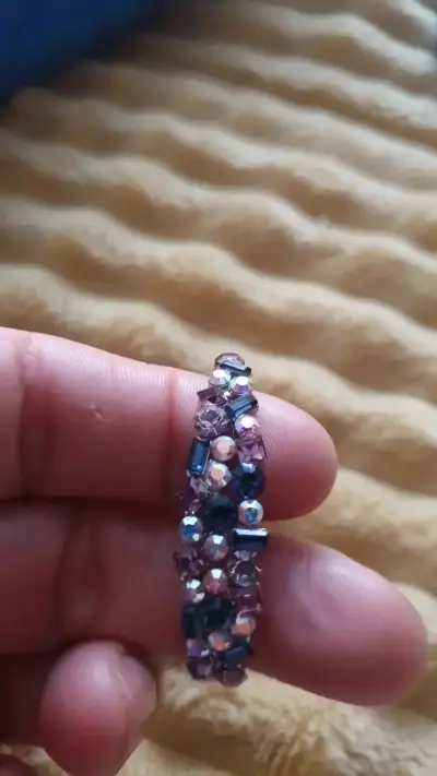 Aros de bisutería con cristales brillantes - miniatura 2
