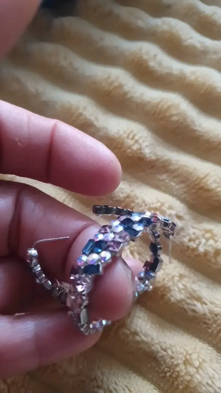 Aros de bisutería con cristales brillantes - 3