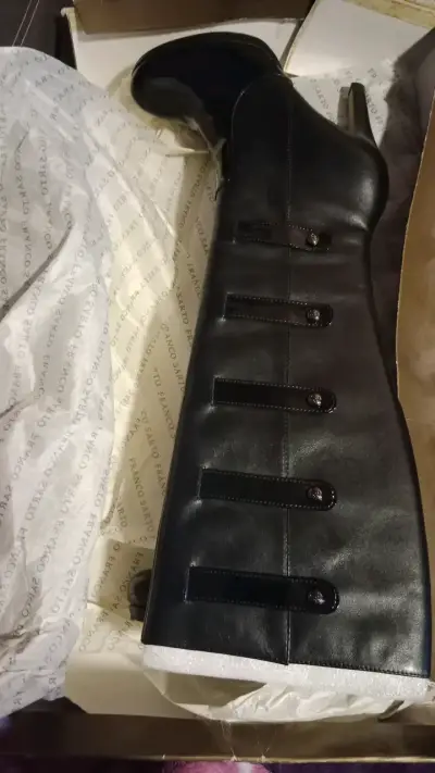 Botas de cuero negro con tacón alto Franco Sarto - miniatura 1